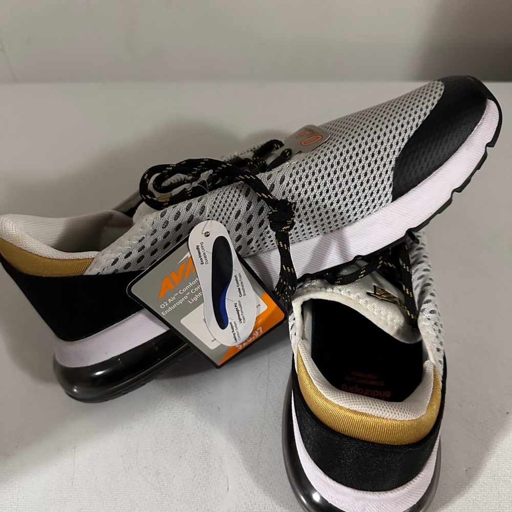 Avia women’s running shoes